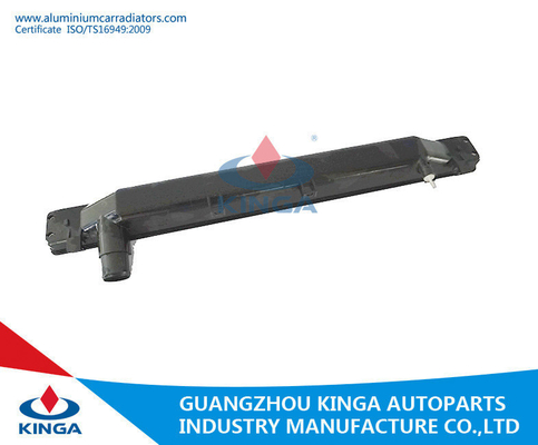 Auto Radiator Tank For Toyota Landcruiser'95-98 HDJ81V Mt In PA66GF30 Bottom Tank supplier