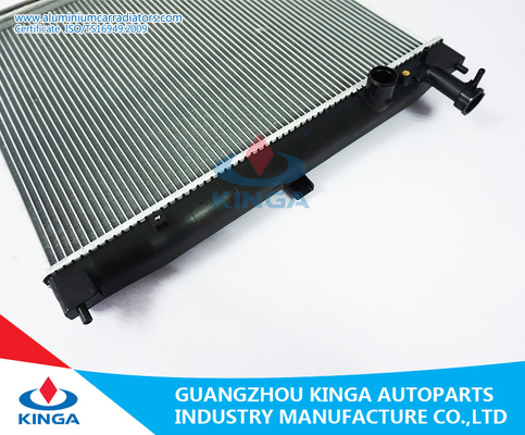 Toyota Aluminium Car Radiators of Hiace Touring Kch Cd7 Mt For replacement OEM 16400-67100 supplier