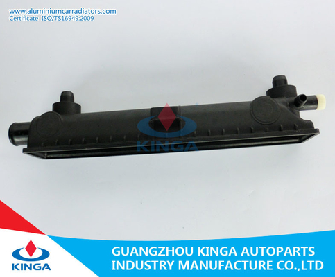 BENZ W124 / 200E 1984-1990 MT Radiator Plastic Tank OEM 2015000503/3703/5703/7603 supplier