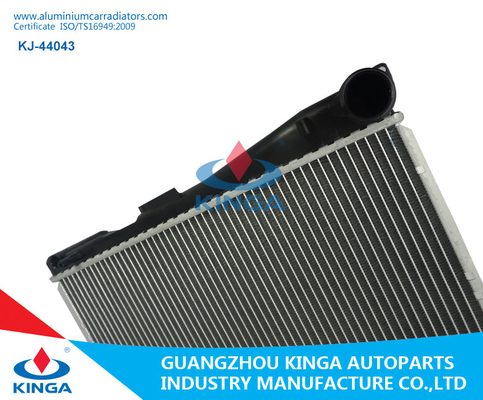 BMW Aluminium Car Radiators OEM / ODM Acceptable 1711.3.411.986/3.414.986 supplier