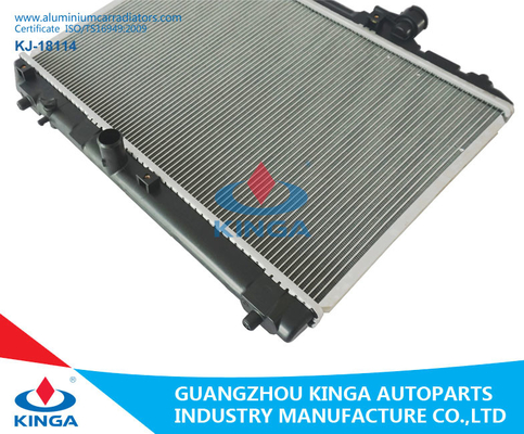 Customized SUZUKI Car Radiator / Suzuki Cultus Radiator 17700-60G00 supplier