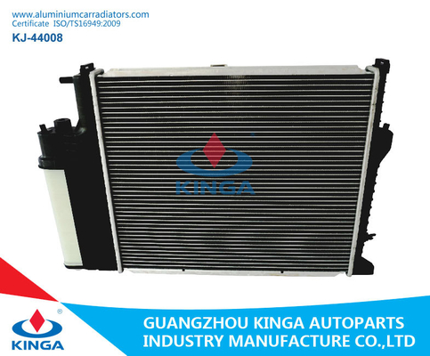 Eco Friendly BMW Aluminum Radiator / BMW Car Radiator 132mm Core Thickness supplier