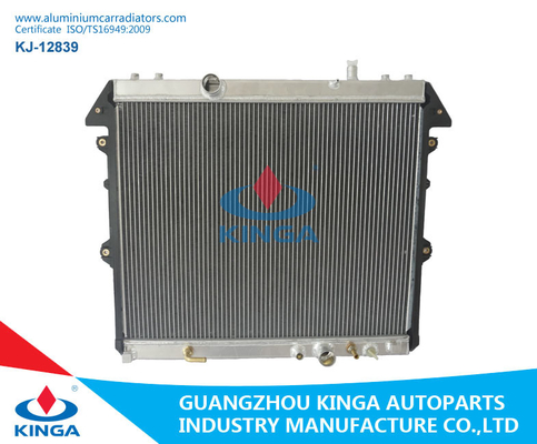 Toyota Spare Parts Aluminium Car Radiators For HILUX INNOVA 04-DIESEL AT supplier