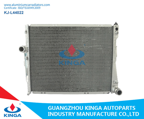 Silver Aluminium Car Radiators / BMW Auto Spare Parts For 316 /  318i'98-02 supplier