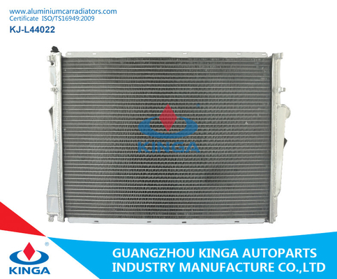 Silver Aluminium Car Radiators / BMW Auto Spare Parts For 316 /  318i'98-02 supplier