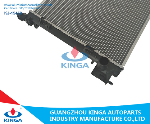 2015 NISSAN QASHQAI J11 Aluminium Car Radiators / Silver Color Plastic Radiator Replacement supplier