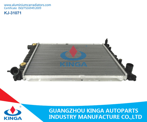 Silver Ford Aluminum Radiator , 2002 Ford Escort Cooling System Brazing Auto Car Spare Parts supplier