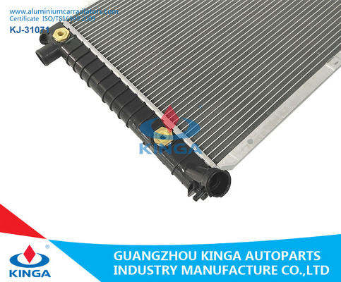 Silver Ford Aluminum Radiator , 2002 Ford Escort Cooling System Brazing Auto Car Spare Parts supplier