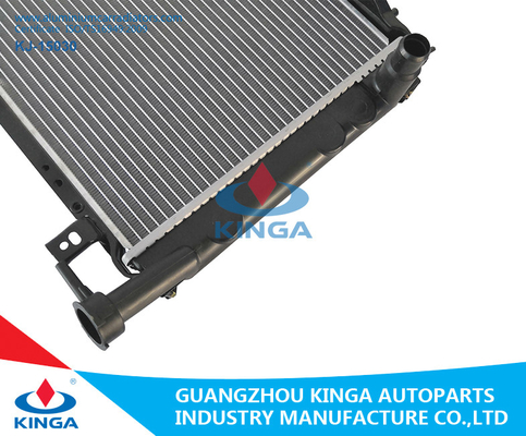 Nissan Sunny Cooling System Plastic Aluminium Car Radiators Tube - Fin Core Type supplier