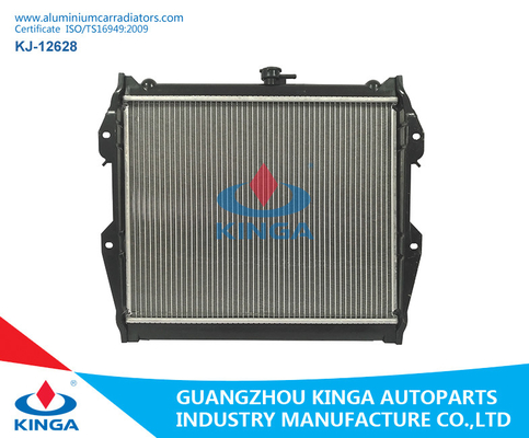 High Performance Plastic Aluminum Toyota Radiator 16400-35090 / 35100 / 35380 supplier