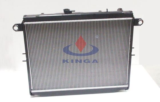 Toyota landcruiser radiator 1998 , 2002 Toyota Radiator 16400-66120 / 16400-66121 supplier