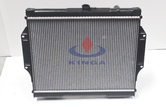 V31 / V32 1992 , 1996 MT mitsubishi pajero radiator / oil cooling radiator MB356155 supplier