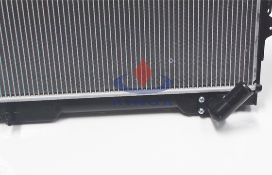 V31 / V32 1992 , 1996 MT mitsubishi pajero radiator / oil cooling radiator MB356155 supplier