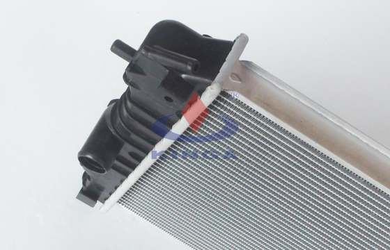 Plastic Tank Aluminium Car Radiators For Calibra 2.0L 1990 MT OEM 1300092 / 1300107 supplier