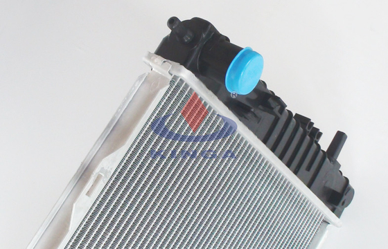 Aluminum Automotive 2004 Hyundai TUCSON Radiator With Tank Plastic , 16mm Thickness supplier