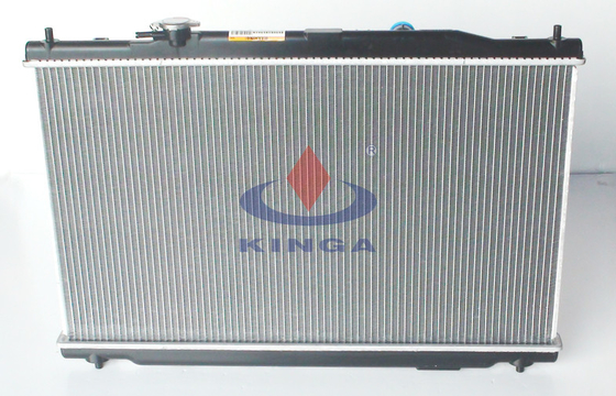 CRV RM1 / 2 / 4 2012 Honda Aluminum Radiator with plastic tank for Cooling System supplier