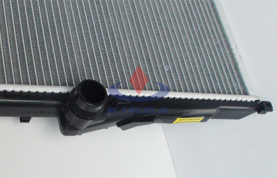 Custom BMW Radiator Replacement Of 316 / 318i 1998 , 2002 MT OEM 9071517 / 9071518 supplier