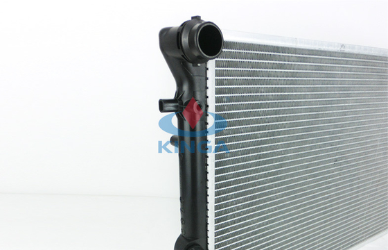 Volkswange Car Radiator for SKODA OCTAVIA ' 96 - / GOLF 4 ' 97 - / BORA ' 99 - MT supplier