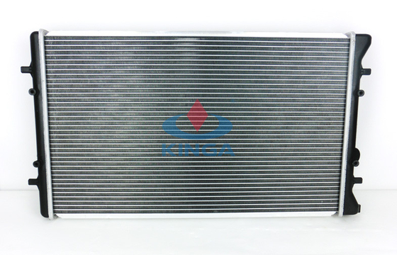 Volkswange Car Radiator for SKODA OCTAVIA ' 96 - / GOLF 4 ' 97 - / BORA ' 99 - MT supplier