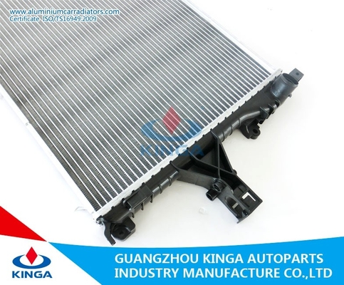 PA32 / 36 AT  Aluminium Car Radiators for  VOLVO XC90 ' 02 - T6 / V8 supplier