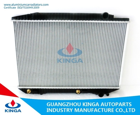 PA32 Aluminium Benz Radiator W126 / 560SE ' 79 - At OEM 1265004803 Oil Cooler 38 * 330 supplier