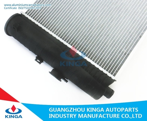 High Efficiency Mercedes Benz Radiator W210 / E200 / E230 26mm supplier