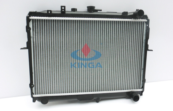 High Performance E2200 Mazda Radiator Replacement OEM , Genuine Mazda Spare Parts supplier