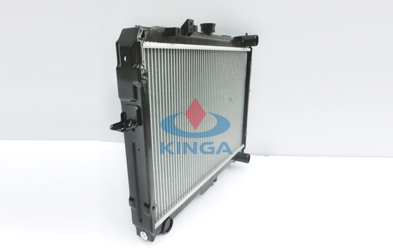 High Performance E2200 Mazda Radiator Replacement OEM , Genuine Mazda Spare Parts supplier