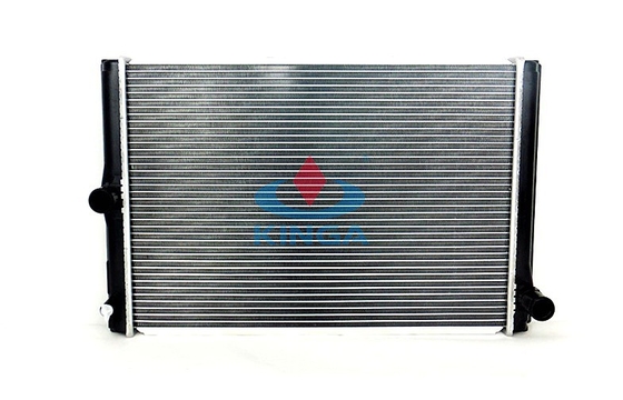 Heat Exchanger Toyota Radiator for AURIS 1.4 D4D 07 OEM 16400 - 0N060 PA16 / 26 MT supplier