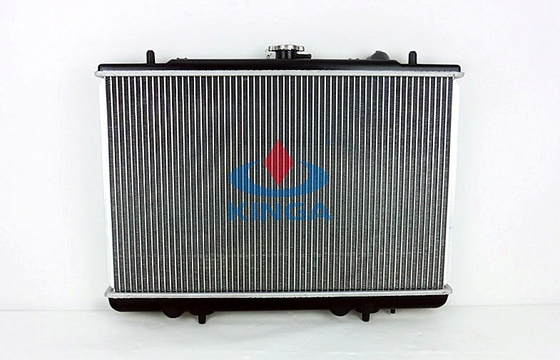 98 PICKUP Mitsubishi Radiator / Car Cooling Radiator L200 OEM MB924486 MB660078 supplier