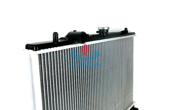 98 PICKUP Mitsubishi Radiator / Car Cooling Radiator L200 OEM MB924486 MB660078 supplier