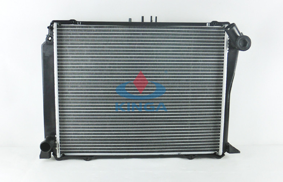 Small Auto Diesel LZH104 Toyota Hiace Radiator Replacement OEM 16400 5B740 supplier