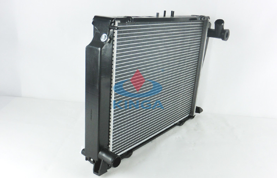 Small Auto Diesel LZH104 Toyota Hiace Radiator Replacement OEM 16400 5B740 supplier