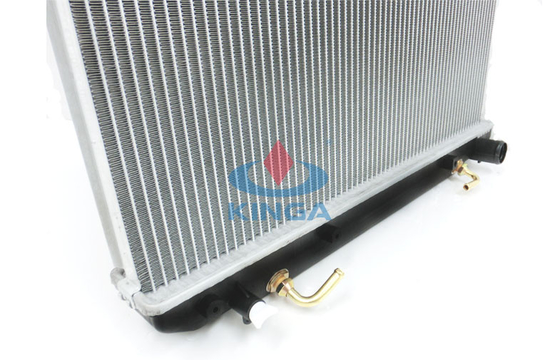 Auto Spare Parts Radiator for Hiace Touring Kch CD7 Auto Transmission supplier