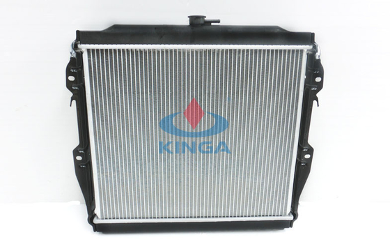 Aluminum Engine Cooler Toyota LN65 RN8 Radiator With Plastic Tank supplier