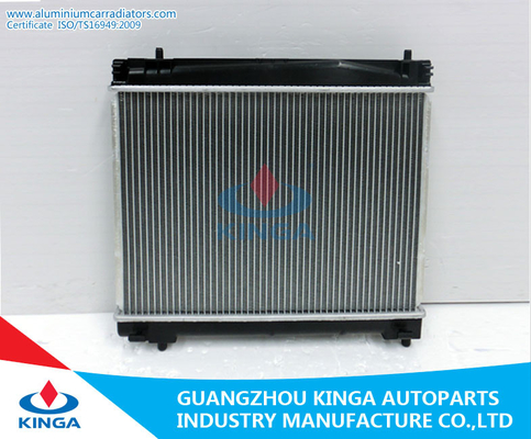 Performance 2005 VITZ Toyota Car Radiator With Aluminum Core and Plastic Tank AT supplier