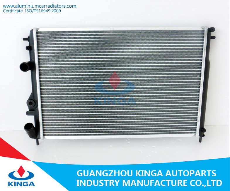 Automotive Engine Cooling System Modern Radiators For Nissan Altima AT