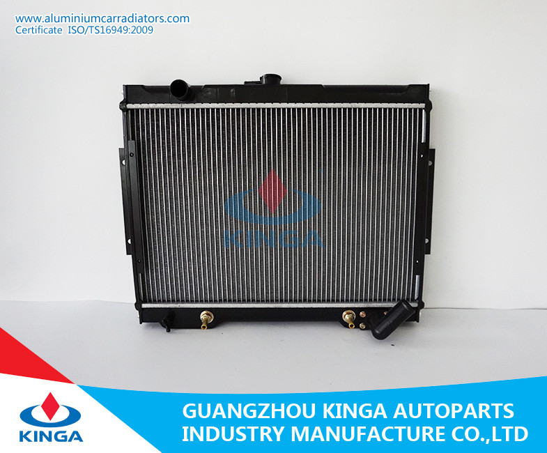 L047 Radiator L047 / PICKUP L200 86-91 AT Mitsubishi Radiator Core Thickness 32 / 36mm